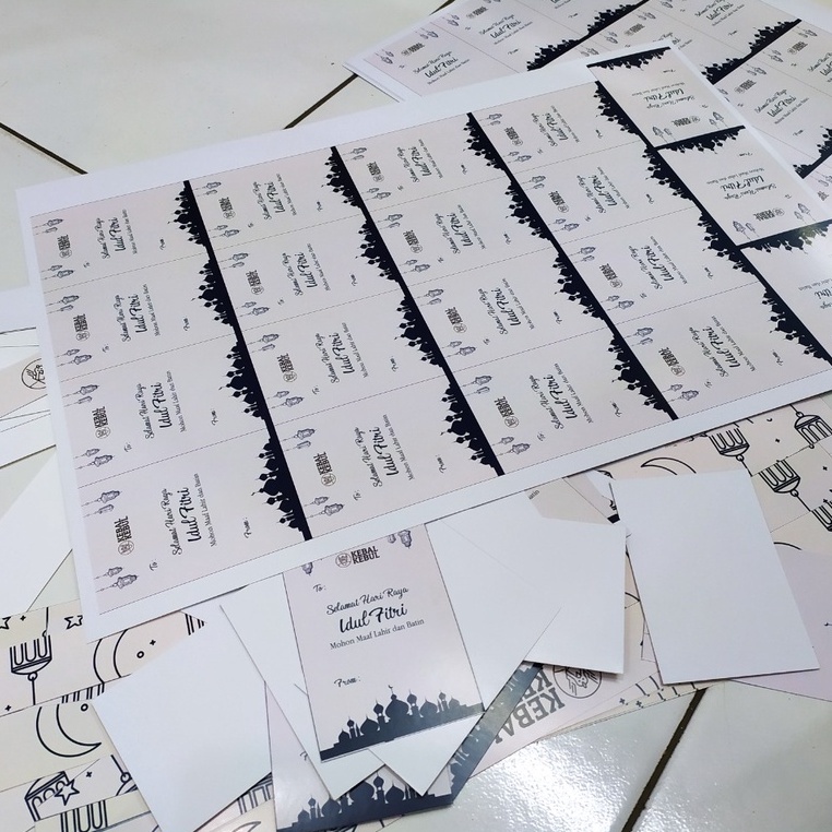 

Cetak ArtPaper 150 gram "A3+" (32 cm x 48 cm)