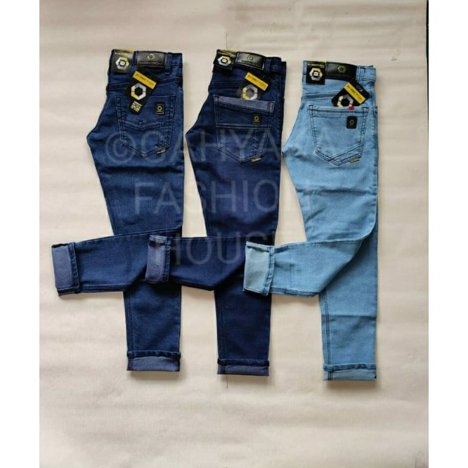 CELANA JEANS ANAK TANGGUNG 8-15 TAHUN SIZE 24-25-26 BAHAN 14 OZ TEBAL MELAR DAN ADEM MADE IN BANDUNG