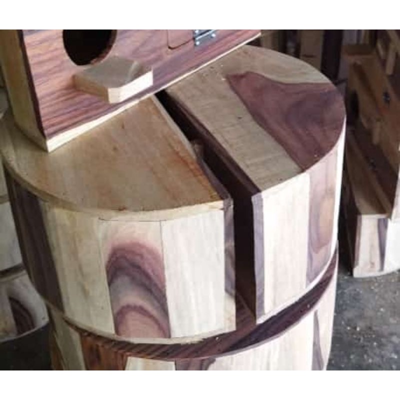 Glodok Setengah Lingkar // Glodok Love Bird