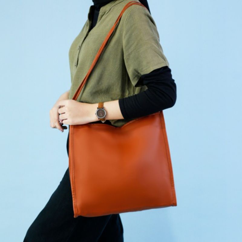 Tas Tote Spon Klasic Versya Tas Kuliah Cantik