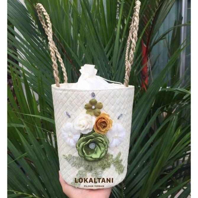 

Tas Keranjang Parcel/ Tas Hampers Kue Kering /Tas Anyaman Pandan Hias
