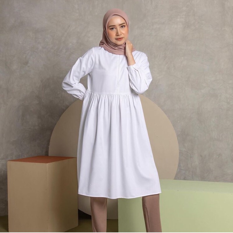 Calla Plain tunik white size m