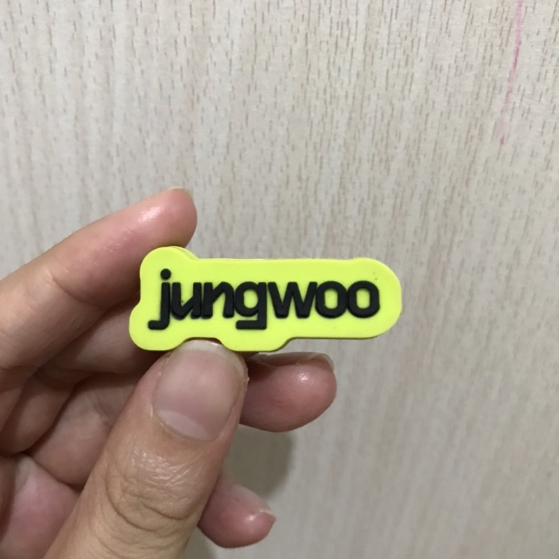 Preloved NCT Jungwoo Cable Bite
