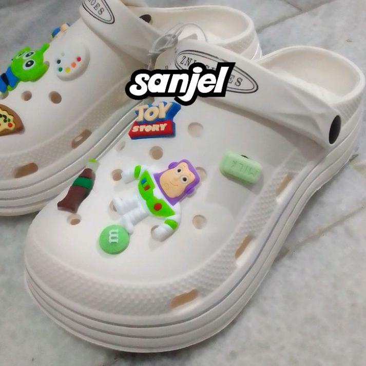 Menarik.. sandal fuji sandal viral sandal selebgram sandal tiktok, sandal impor bahan EVA ringan, sa