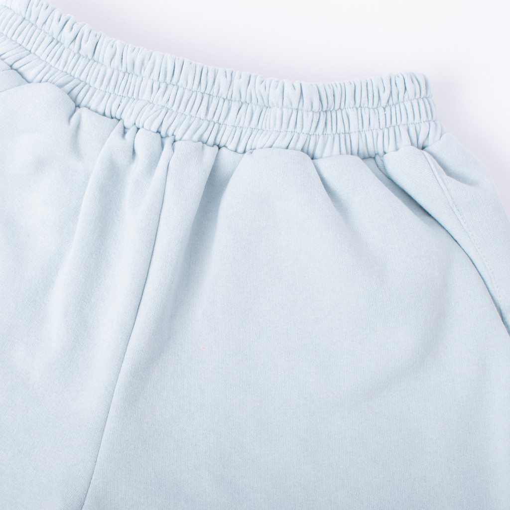 SHORT SWEATPANTS SKY BLUE