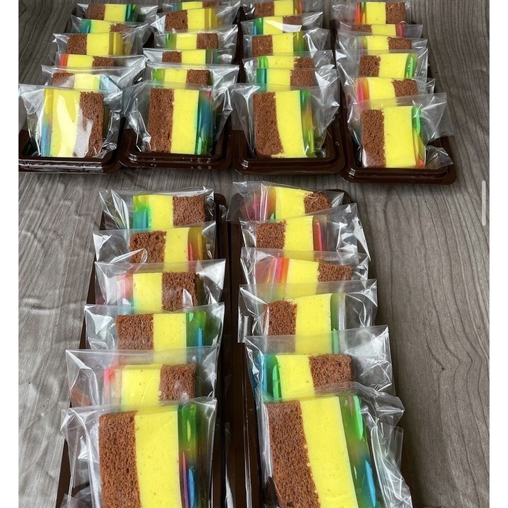 

Puding cake coklat pelangi slice per 3 box