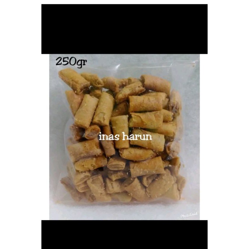 

lumpia kering renyah - Cemilan Bandung