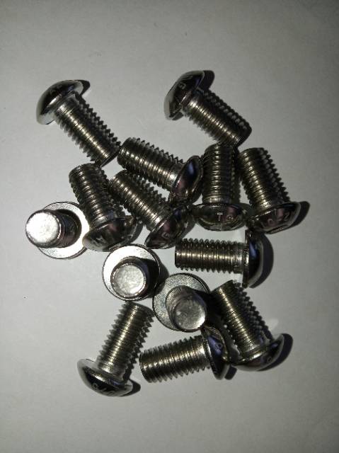 Button L M8 X 16 (1.6cm)stainless 304