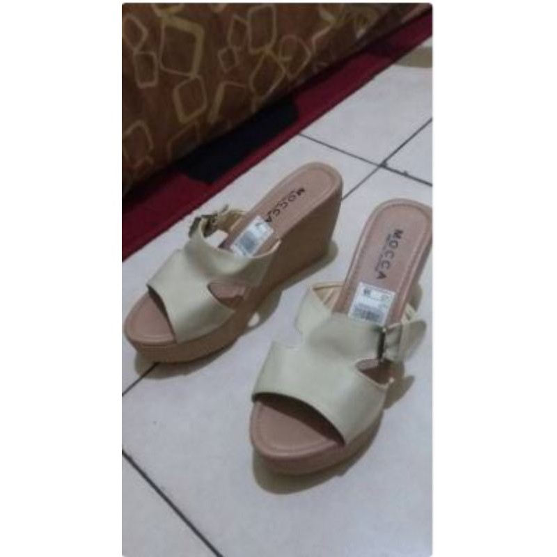 sandal wedges wanita