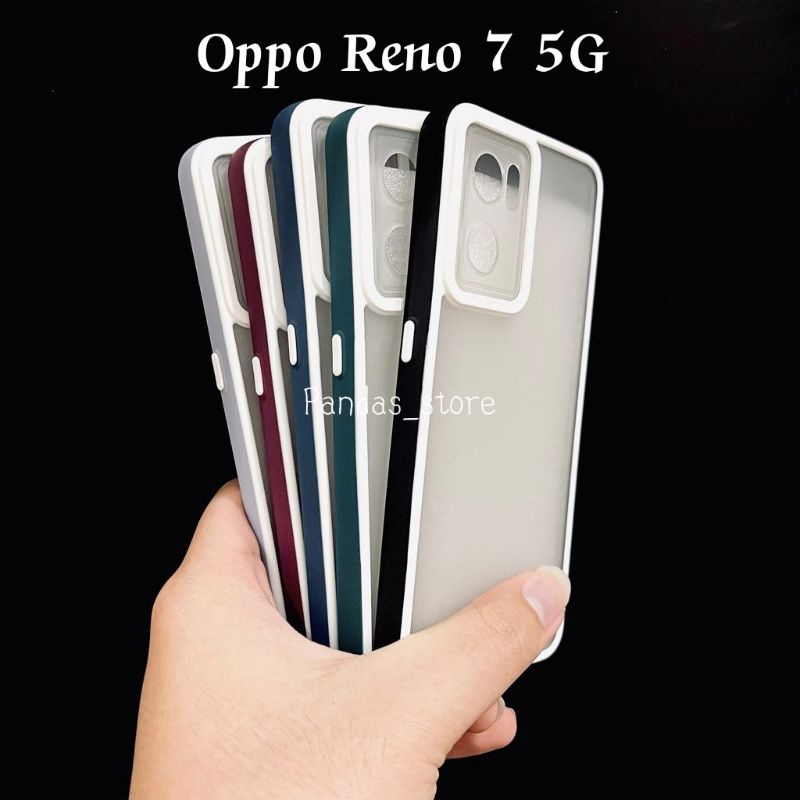 Pro Hybird Oppo Reno 7 5G Softcase Halus dan Elegan / Pinggiran Garis Putih Keren (Pandas)