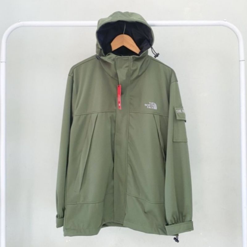 Jaket gunung THE NORT FACE anti air asli