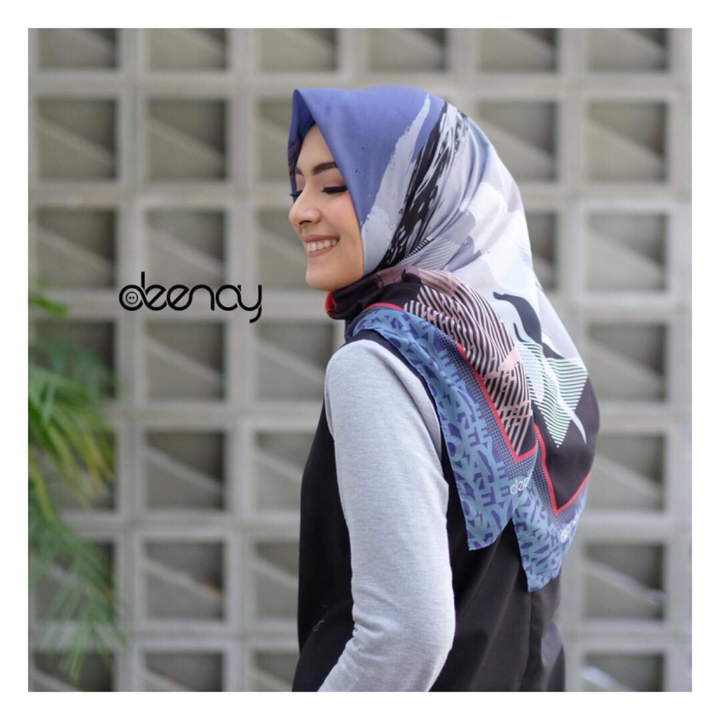 Kerudung Deenay Silva Ori / Jilbab Segi Empat Voal Motif Hijab Printing Ultrafine