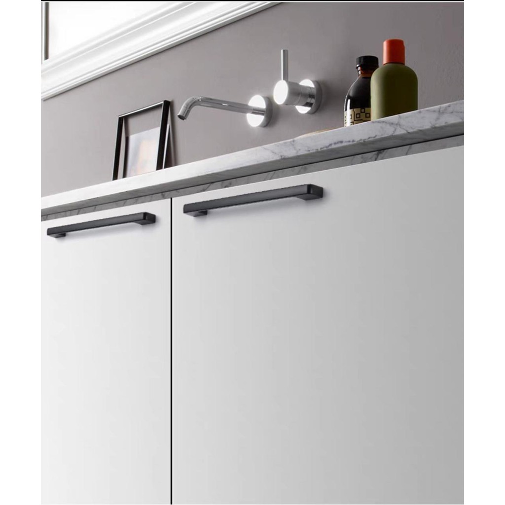 Tarikan Handel Hitam / HItam Handle Laci Pintu Lemari Minimalis Gagang Pull Bar Lemari Dapur Kitchen