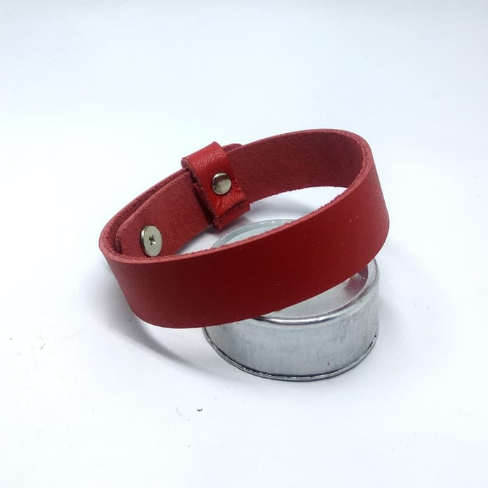 gelang simple kulit asli warna merah - leather bracelet - PHAC211