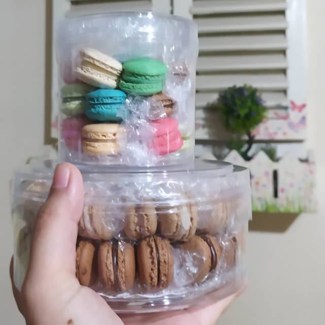 

Kue Kering (Baby Macaroons)