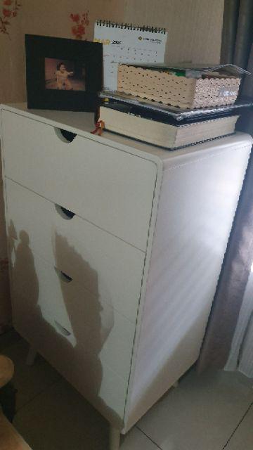 Laci Penyimpanan - Modern 4 Drawers