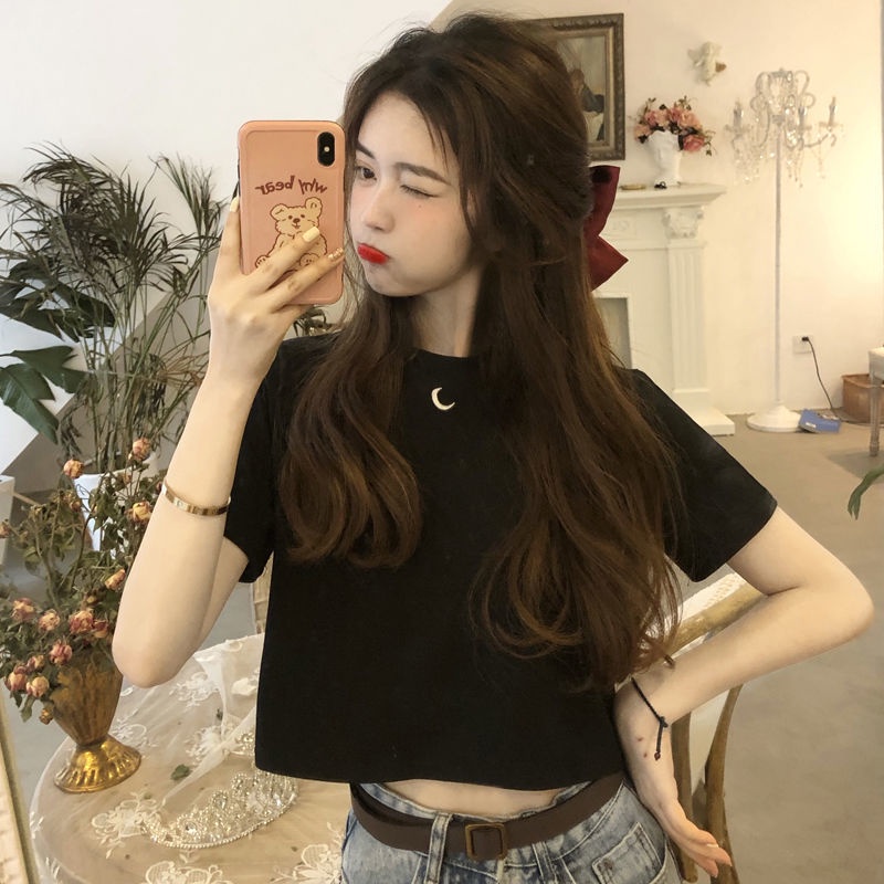 [littlecrab] Kaos Crop Bulan Sabit Elegan Atasan Wanita Trend Kekinian Moon Crop Top Simple Berkualitas Korean Style