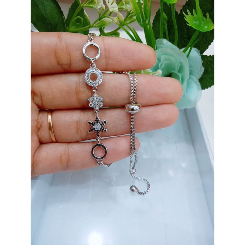 Gelang tangan wanita Titanium motif Bulan Bintang ful permata banyak pilihan warna Gold dan Silver