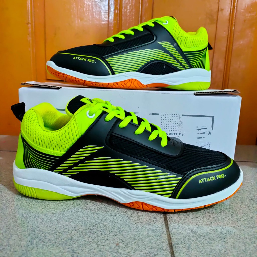 Sepatu Pria Lining Vol.3 Sepatu Badminton Sepatu Olahraga Indoor Outdoor Pria Original