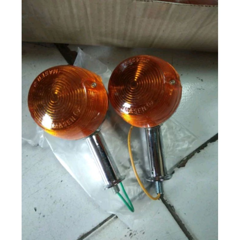 lampu weser riting sen sein belakang yamaha l2g l2s yb100 yl1 yl2 yasi rs100 rs eltuji rs125 dt gt80