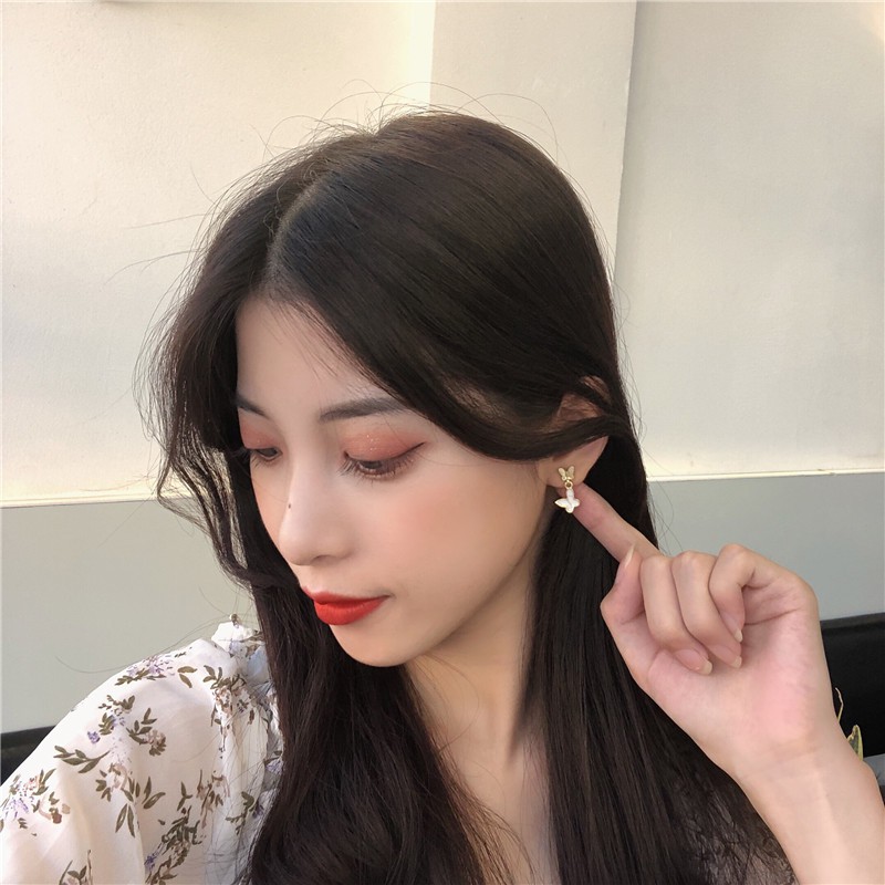 Anting temperamen perempuan, Korea bersih anting-anting shell merah kupu-kupu