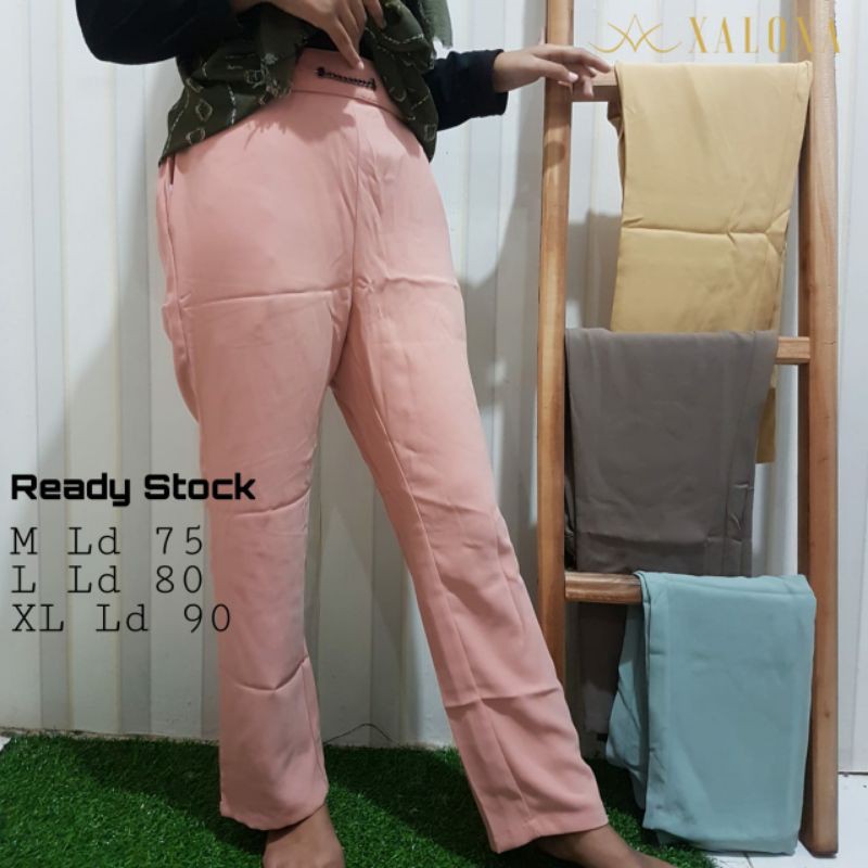 Celana Wanita Xaloxa