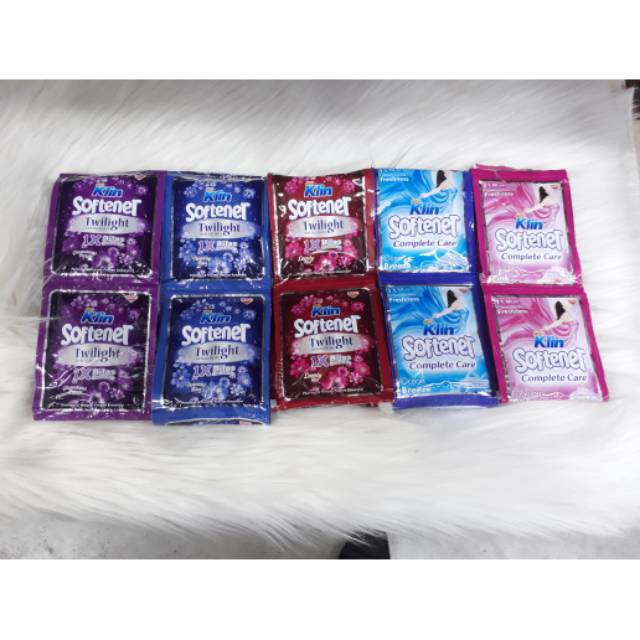 [1 RENCENG 12 Saset] SoKlin Softener Pelembut Pewangi Pakaian SACHET 14 ml Pouch Refill 14ml So Klin Liquid Pengharum