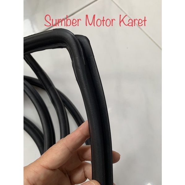 Orisinil Karet Pintu Belakang Isuzu Panther Lama /Kotak ( Total Assy )