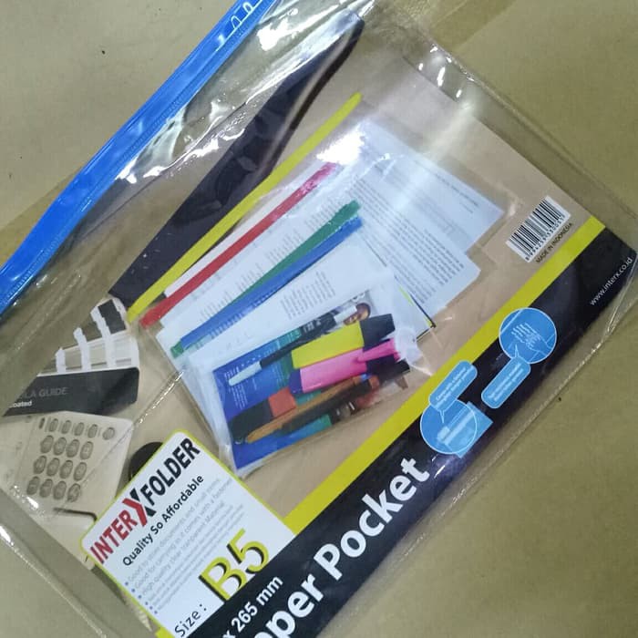 

Zipper pocket B5 full Biru