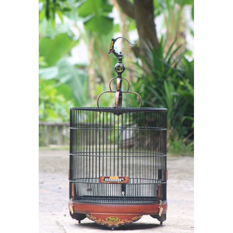 Sangkar Murai model Cungkok merk Kuby