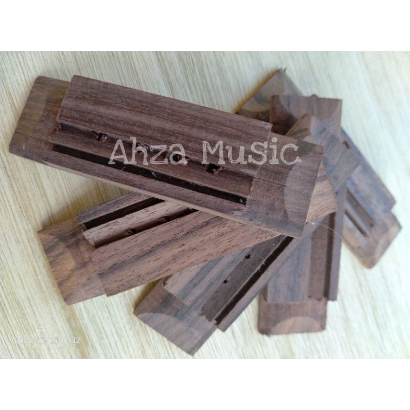 Bridge Gitar Ukulele lubang 4