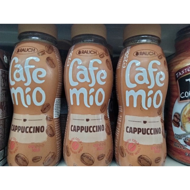 

cafe Mio minuman susu rasa cappucino