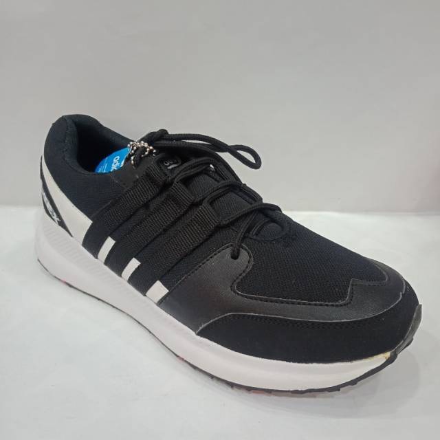 Adidas Goretex sepatu sport 36-43