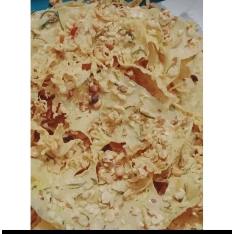 

peyek kacang tanah daun jeruk