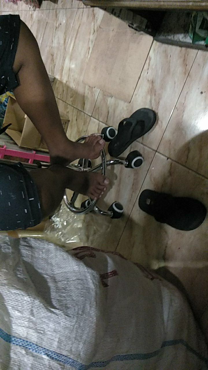 Kursi Bar Minimalis Barstool Chair Kursi Makan Kursi Salon Bundar Kursi Kaki Roda