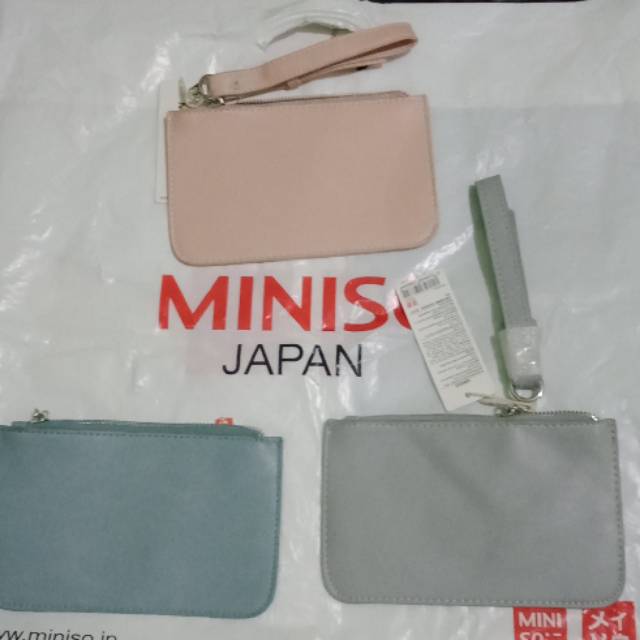 miniso clutches