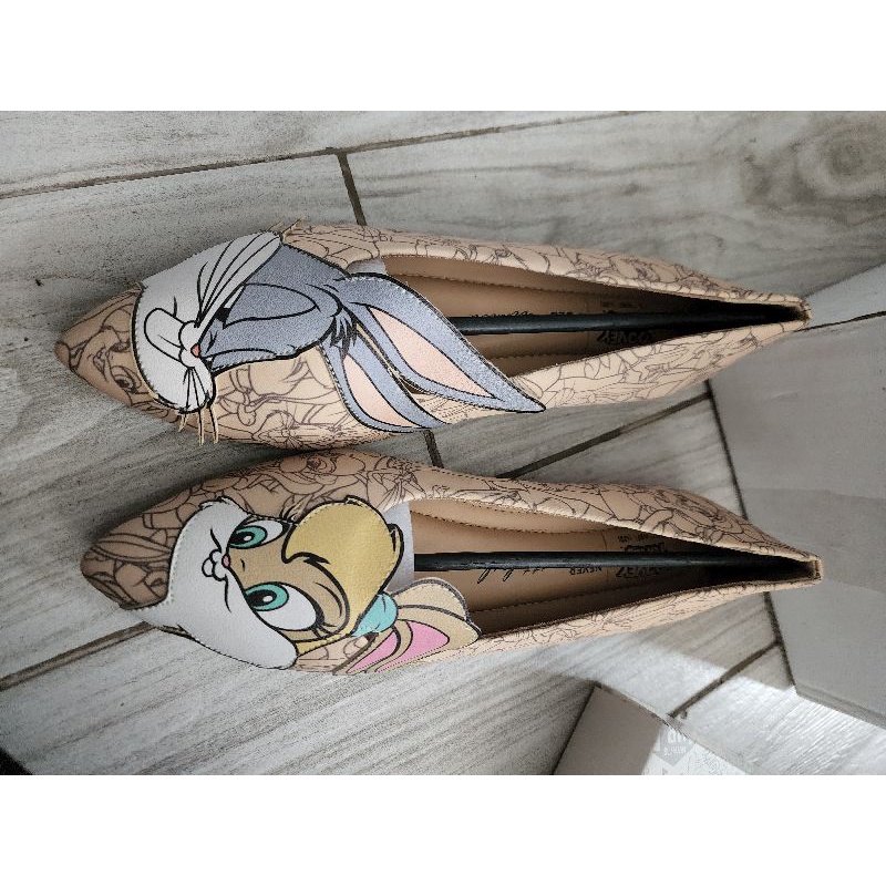 Ittaherl 41 Bugs Lola Maxy Pointy