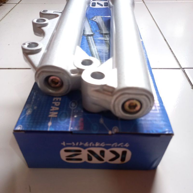 As skok plus tabung jupiter Z