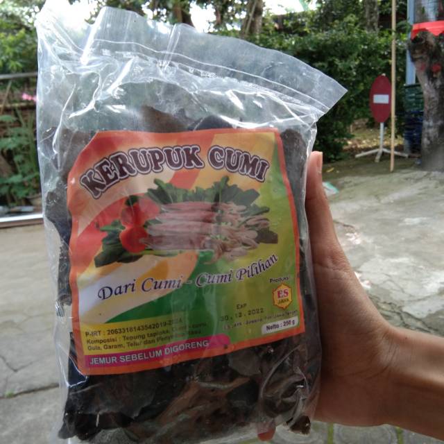 

KERUPUK CUMI