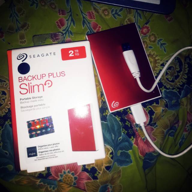 Hardisk External 2TB kondisi Bekas terasa baru