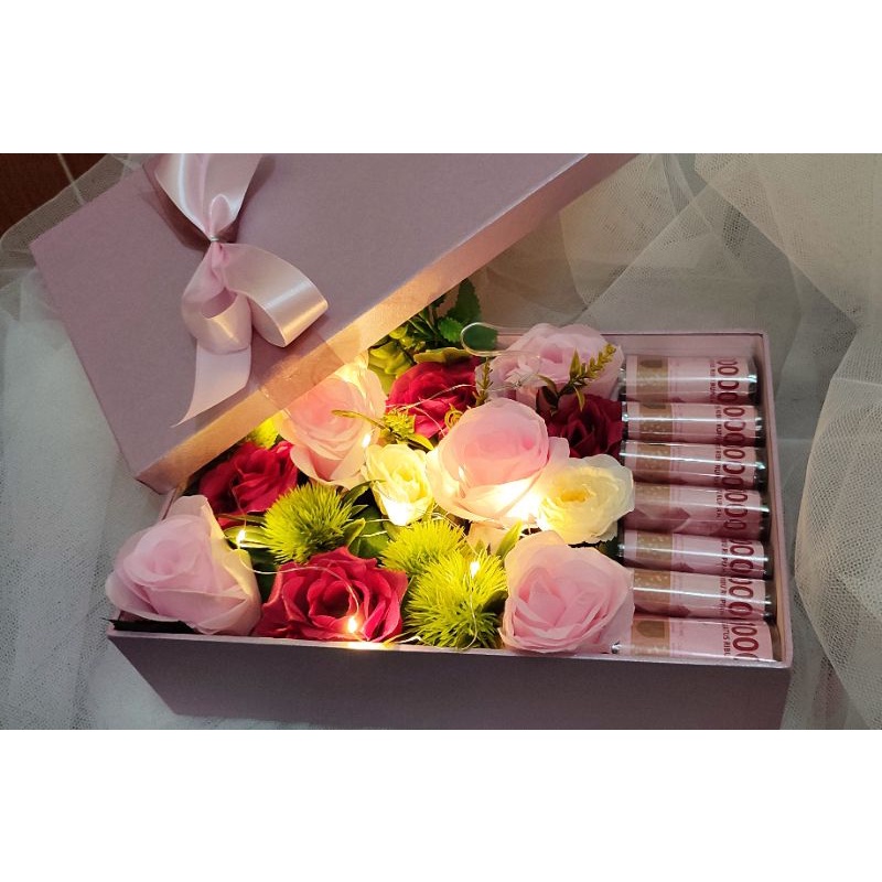 Flowers money box gift