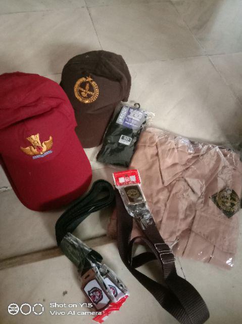 Setelan Seragam Pramuka SD Laki Lengkap Baju Pendek Celana Setelan Seragam Pramuka SD Laki Lengkap Baju Pendek Celana