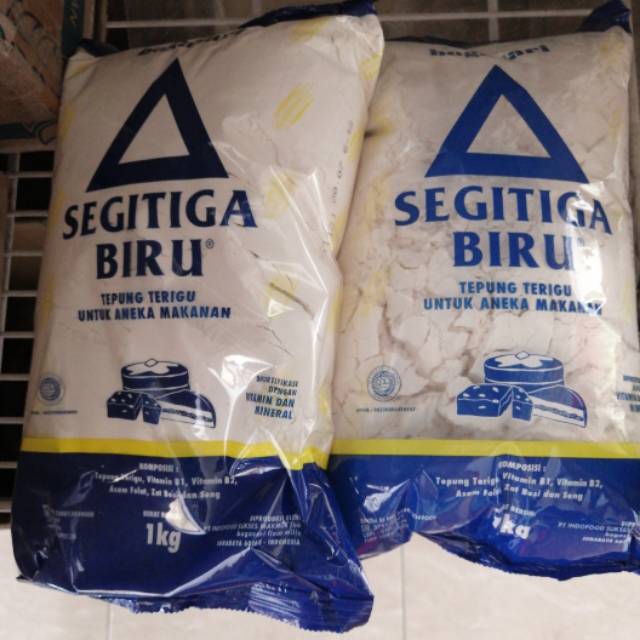 

Tepung Segitiga Biru 1 kg