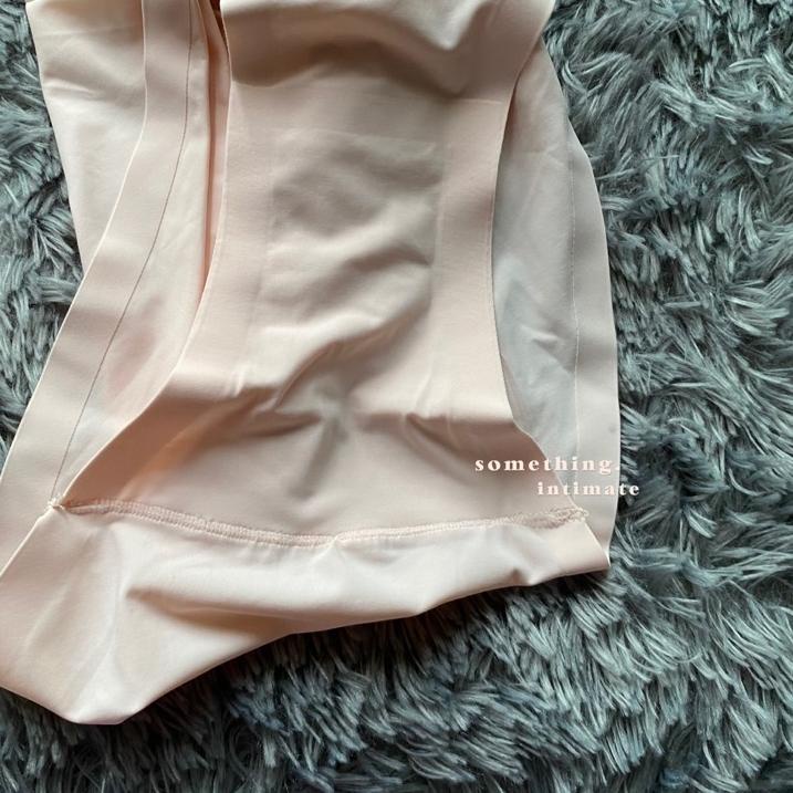 ➻ C&A Invisible Light Highwaist Seamless Panty / Celana Dalam Simless HW CD Panties Brief Highwaiste