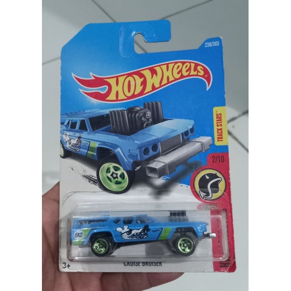 hotwheels CRUISE BRUISER merah HW ART CARS