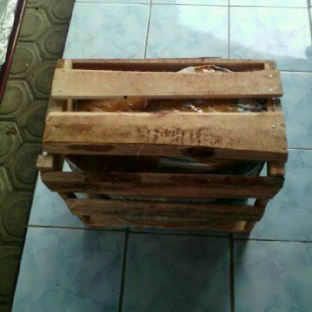

PACKING KAYU DEMI KEAMANAN