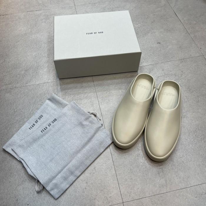 Sendal Pria Fear Of God The California Slip On Oat Pk Fg-Slide Guaranteed