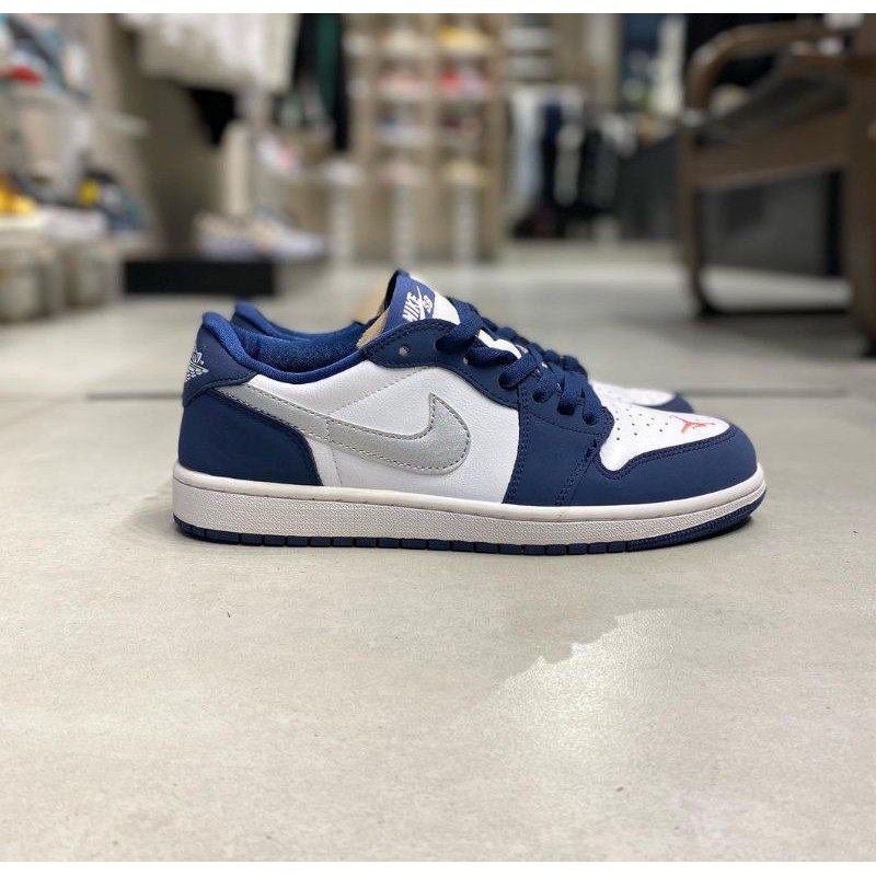 dunk low pro navy