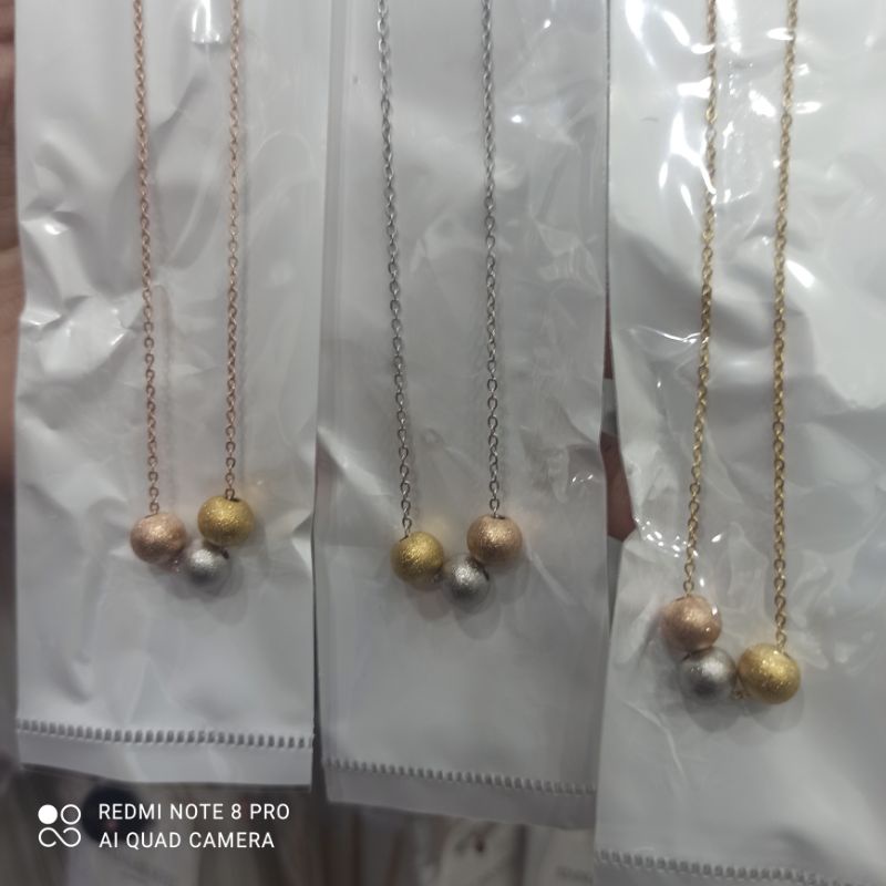 KALUNG TITANIUM MOTIF LIONTIN BOLA BOLA 3 WARNA CANTIK DAN BAGUS