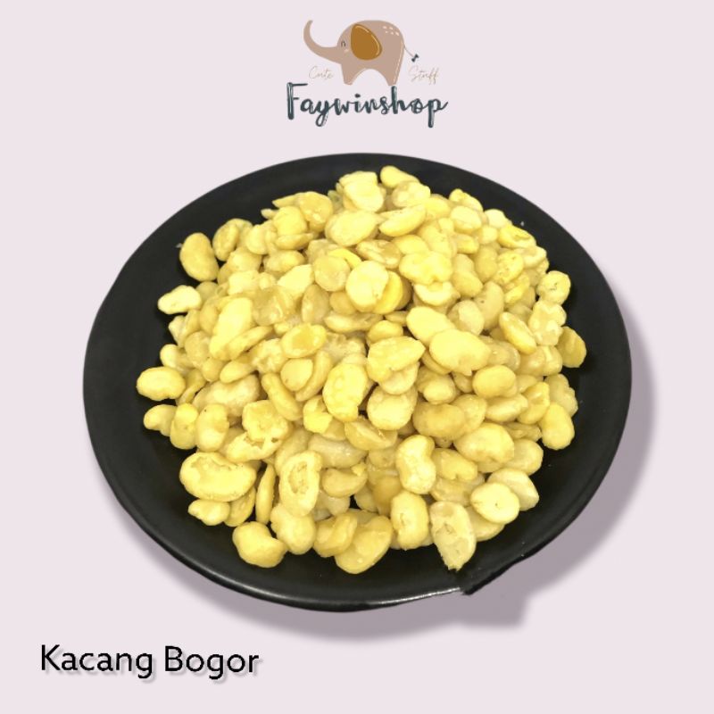 

Kacang Bogor Premium - Faywin Snack Medan